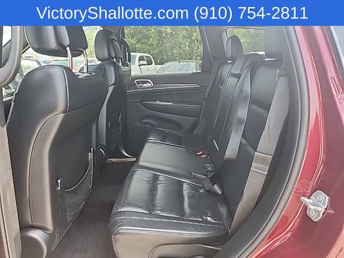 Used 2018 Jeep Grand Cherokee Limited AWD/4WD image 22