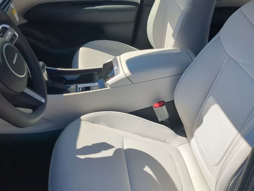 New 2026 Hyundai Tucson SE FWD image 17