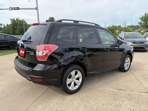 Used 2016 Subaru Forester 2.5i Premium w/ All-Weather Package AWD/4WD image 8