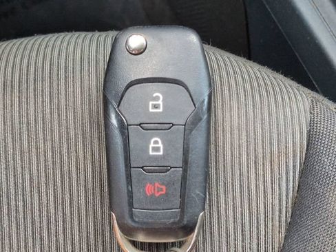 Used 2024 Ford Maverick XL FWD image 32