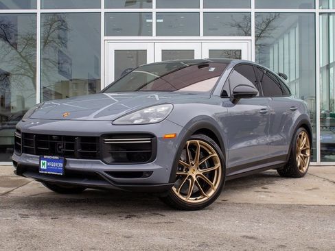 Used 2023 Porsche Cayenne Turbo GT AWD/4WD image 1
