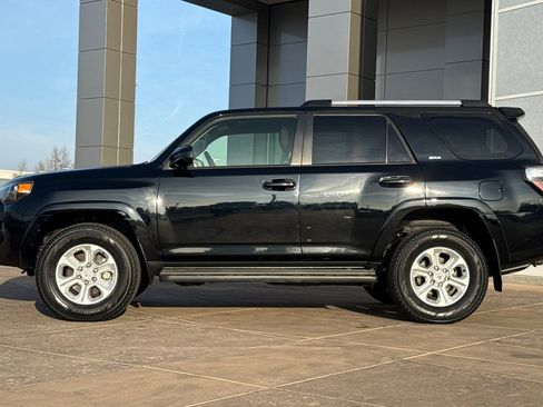 Certified 2024 Toyota 4Runner SR5 image 8