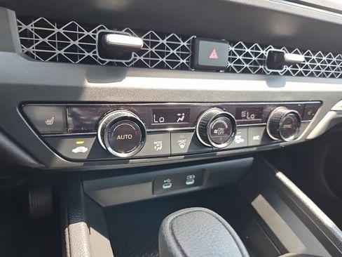 Used 2025 Honda Accord SE image 38