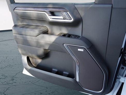 New 2026 GMC Sierra 1500 SLT image 27