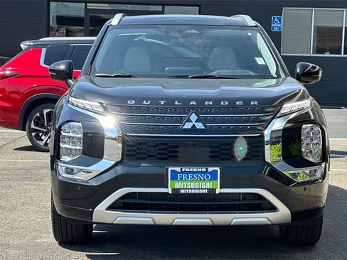 New 2025 Mitsubishi Outlander SEL image 10