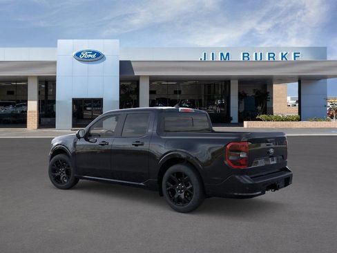 New 2025 Ford Maverick Lobo image 4