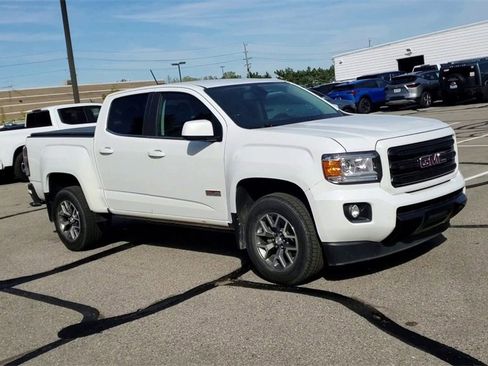 Certified 2018 GMC Canyon All Terrain w/ Trailering Package image 2