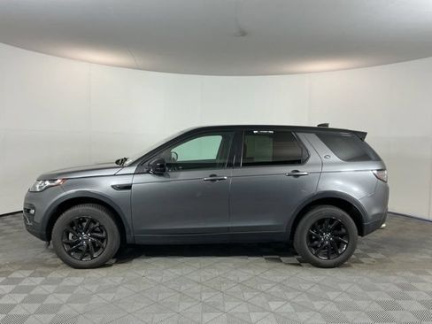 Used 2017 Land Rover Discovery Sport HSE AWD/4WD image 8