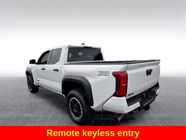 Used 2025 Toyota Tacoma TRD Off-Road AWD/4WD image 6