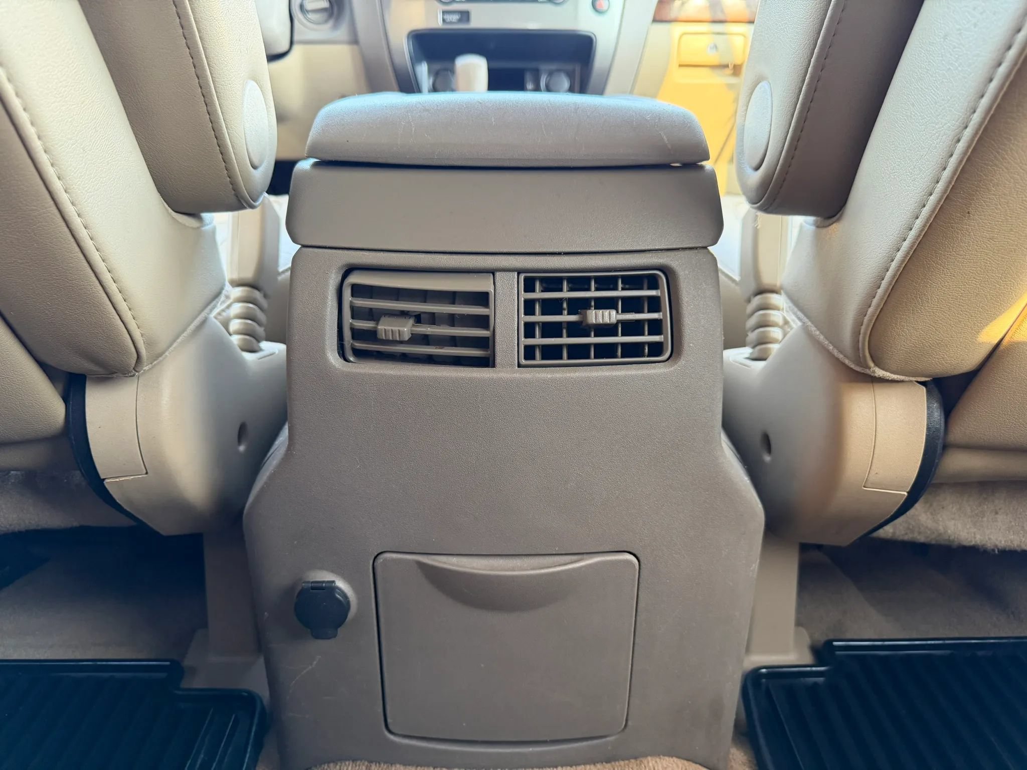 Used 2012 Nissan Armada SL w/ DVD FES Pkg RWD image 16