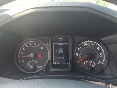Used 2023 Toyota Tacoma SR AWD/4WD image 20
