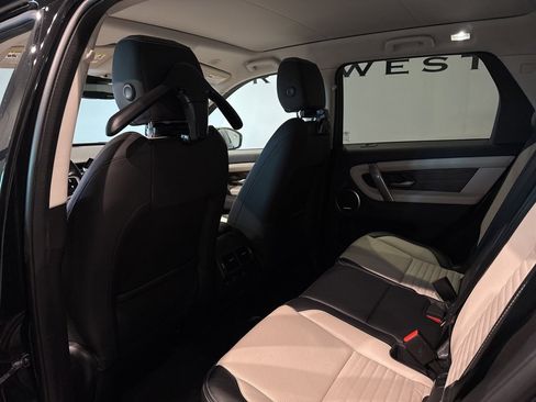 Used 2022 Land Rover Discovery Sport S R-Dynamic image 15