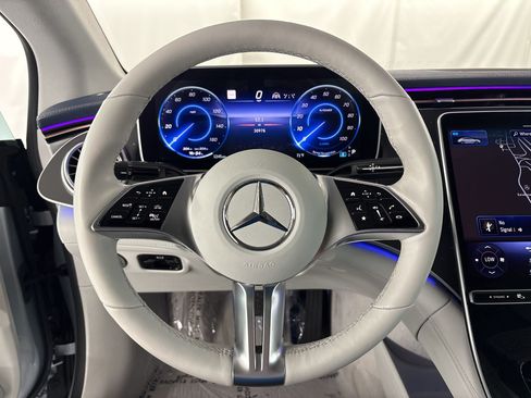 Certified 2023 Mercedes-Benz EQE 500 4MATIC Sedan image 16
