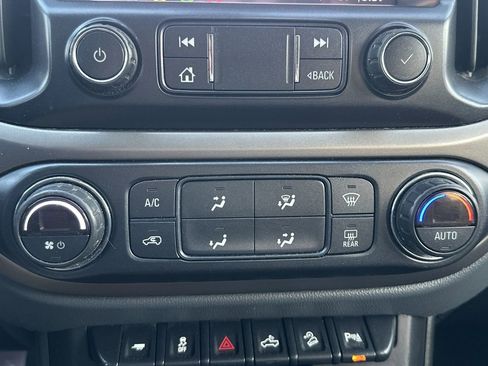 Used 2021 Chevrolet Colorado Z71 image 22