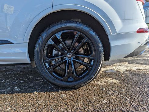 Used 2025 Audi Q7 3.0T Premium Plus image 56