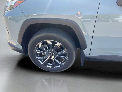 Used 2023 Toyota RAV4 XLE Premium AWD/4WD image 17
