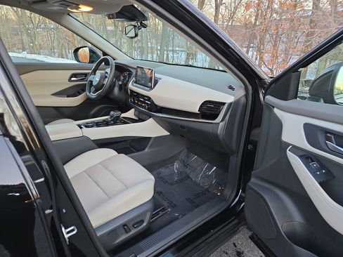 Certified 2023 Nissan Rogue SL image 26