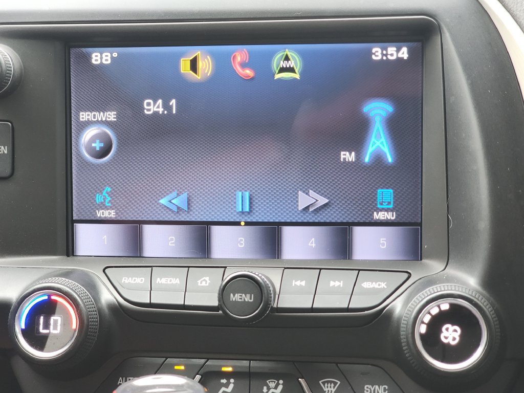 Used 2015 Chevrolet Corvette Stingray Coupe RWD image 19