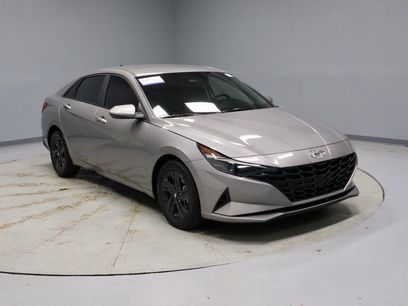 Used 2023 Hyundai Elantra SEL