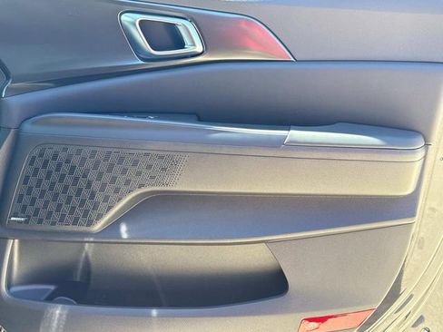 New 2026 Kia Carnival SX Prestige FWD image 16