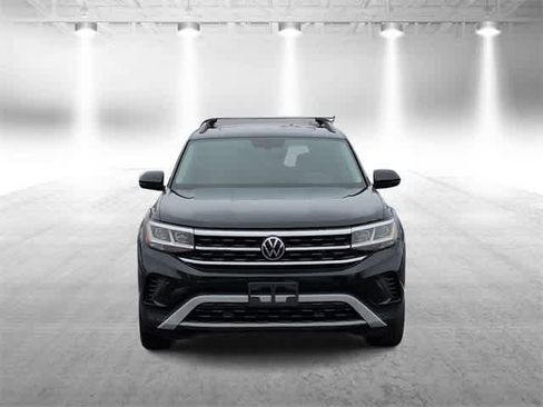 Used 2022 Volkswagen Atlas SE w/ Panoramic Sunroof Package image 3