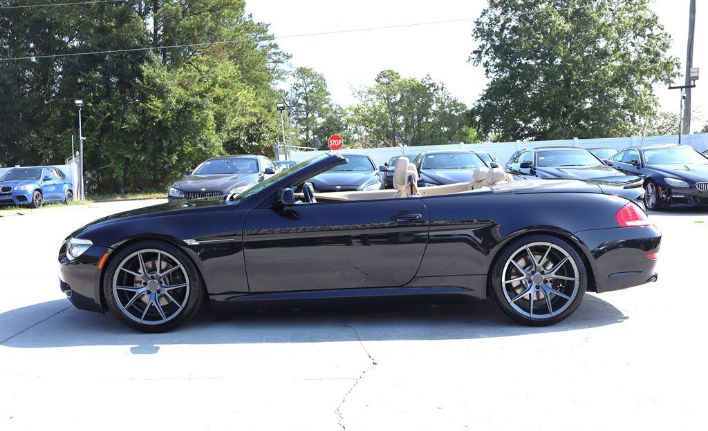 Used 2010 BMW 650i Convertible RWD image 6