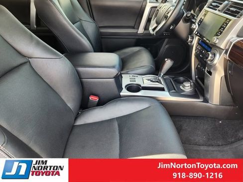 Used 2023 Toyota 4Runner Limited AWD/4WD image 15