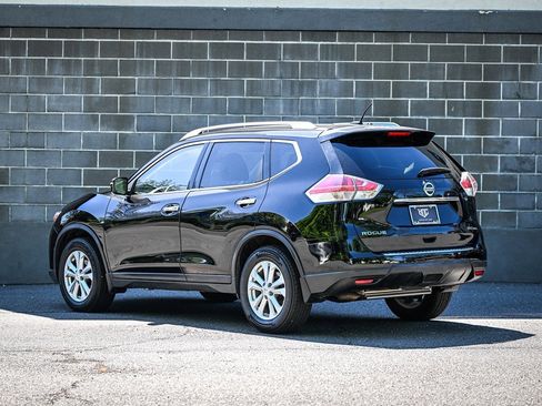 Used 2015 Nissan Rogue SV AWD/4WD image 4