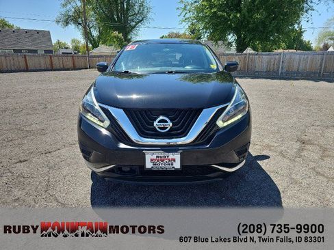 Used 2018 Nissan Murano S AWD/4WD image 2