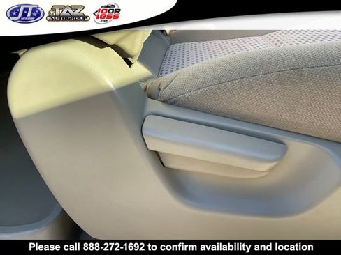 Used 2010 Toyota Tundra 2WD Regular Cab image 14