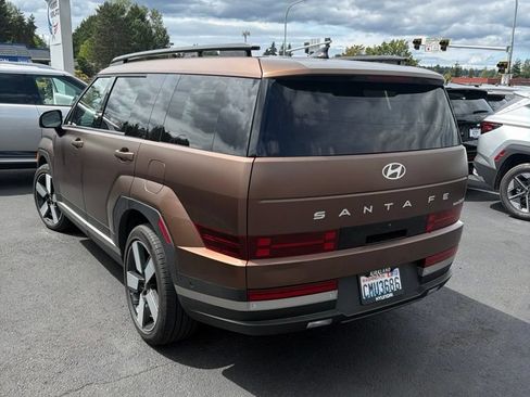 Used 2024 Hyundai Santa Fe Limited AWD/4WD image 4