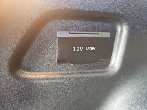 Certified 2023 Hyundai Tucson Limited AWD/4WD image 38