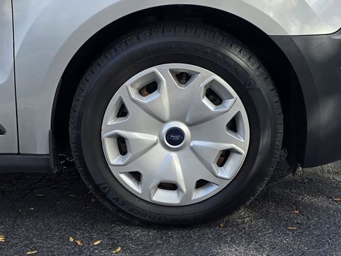 Used 2017 Ford Transit Connect XL image 35