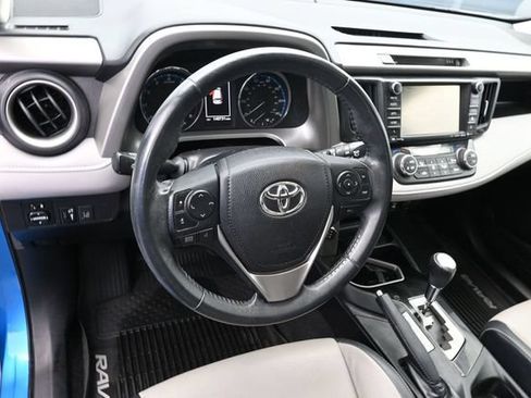 Used 2018 Toyota RAV4 Limited w/ Advanced Technology Package AWD/4WD image 25