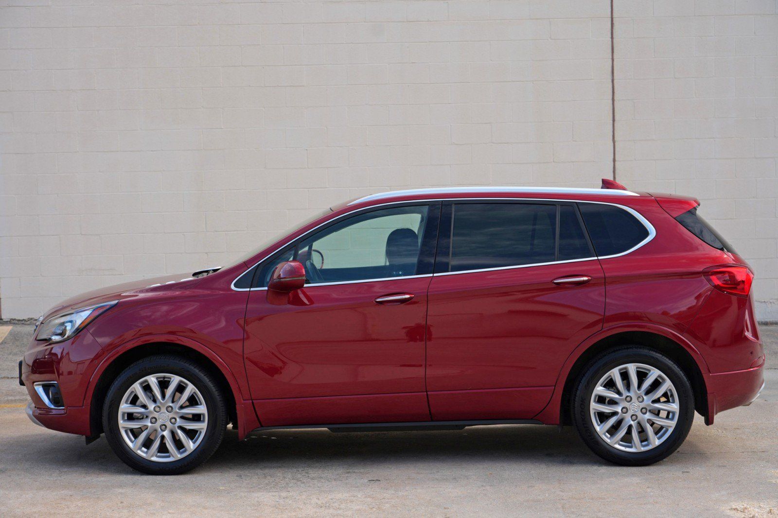 Used 2020 Buick Envision Premium w/ Driver Confidence Package AWD/4WD image 48