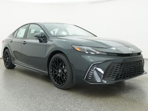 New 2026 Toyota Camry SE FWD image 16