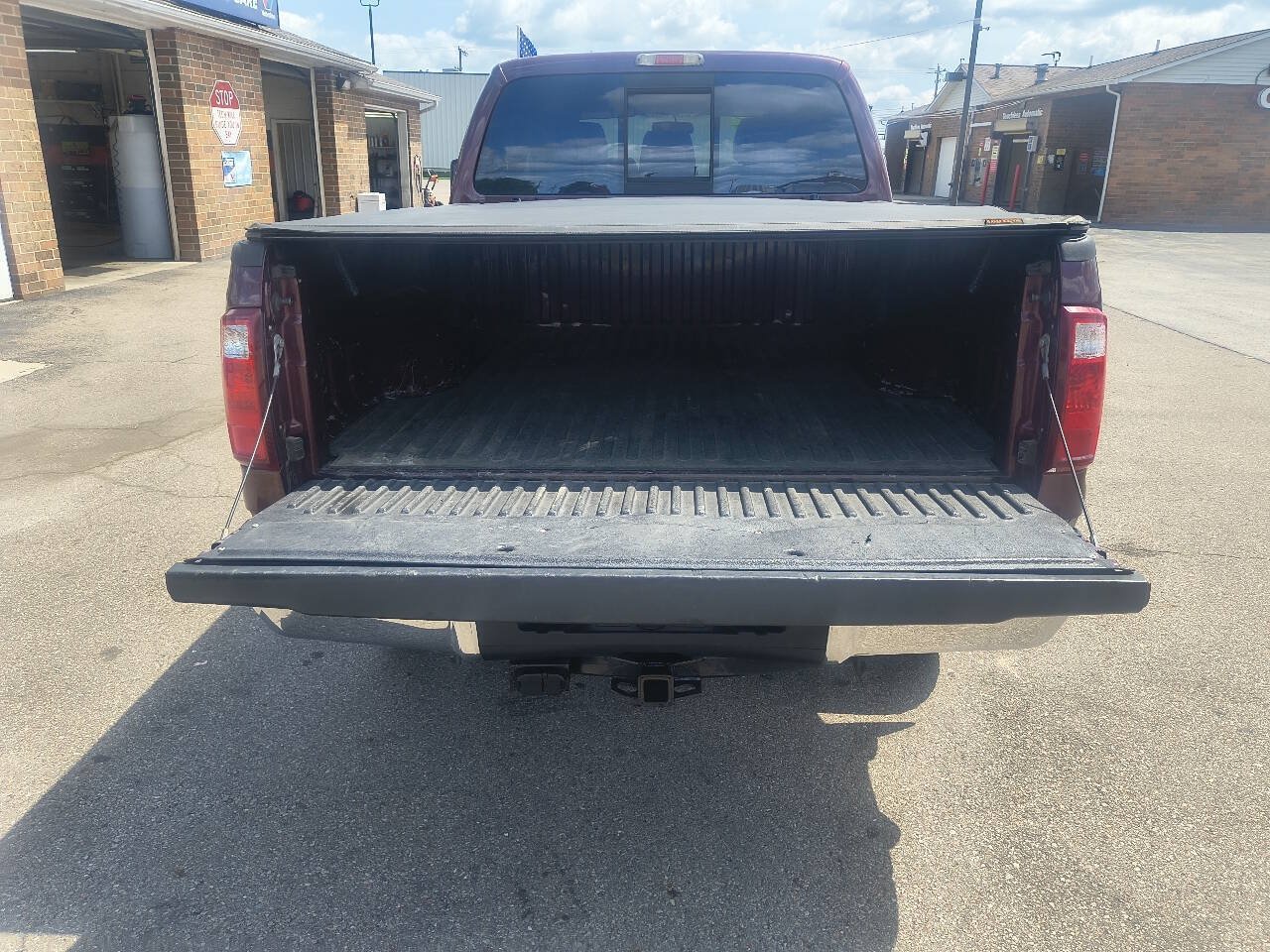 Used 2011 Ford F350 Lariat w/ Chrome Pkg AWD/4WD image 8
