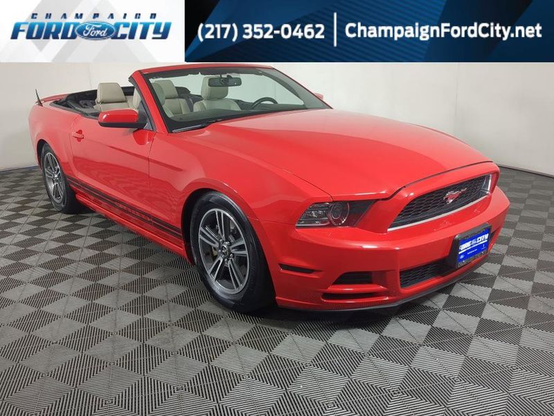 Used 2013 Ford Mustang Premium image 1