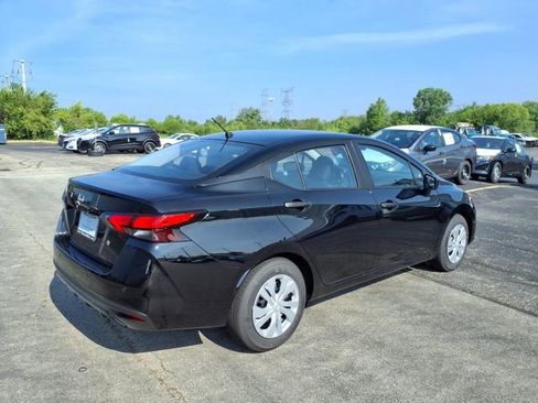 Used 2025 Nissan Versa S w/ Trunk Package FWD image 3