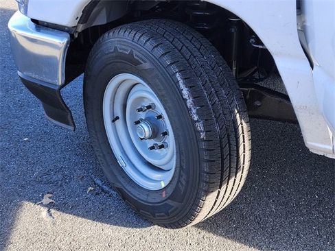 New 2026 Ford E-350 and Econoline 350 Super Duty w/ Power Equipment Group image 26