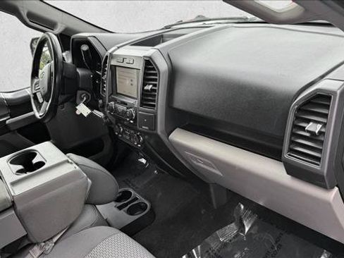 Used 2019 Ford F150 XLT w/ Equipment Group 302A Luxury AWD/4WD image 20
