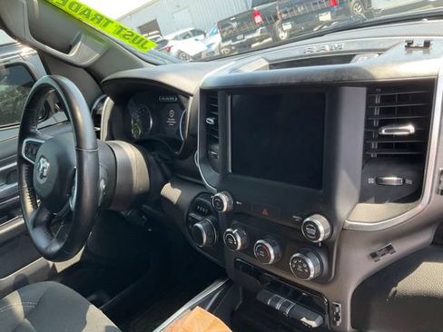 Used 2022 RAM 1500 Big Horn AWD/4WD image 14