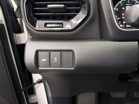 Used 2025 Honda Pilot EX-L image 33