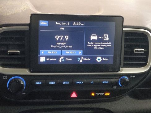 Used 2023 Hyundai Venue SE w/ Cargo Package image 25