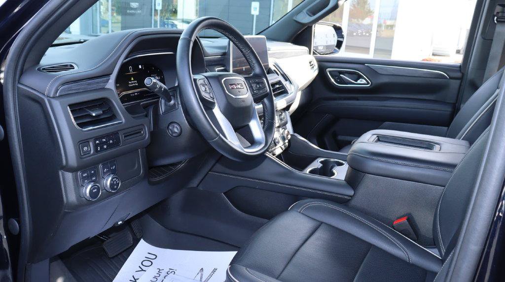 Used 2023 GMC Yukon SLT w/ SLT Premium Package AWD/4WD image 21