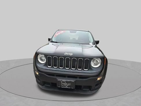 Used 2016 Jeep Renegade Sport w/ Power & Air Group FWD image 9
