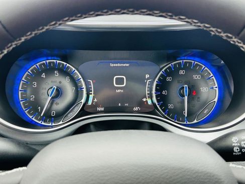 New 2026 Chrysler Pacifica Limited w/ S Appearance Package image 23