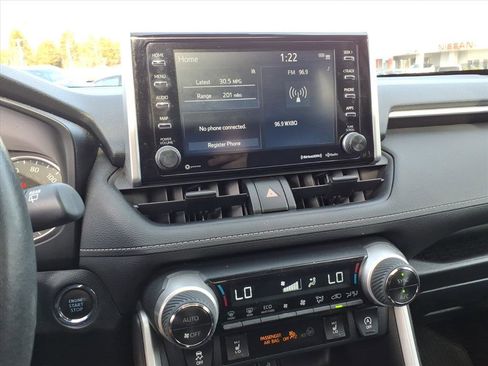 Used 2020 Toyota RAV4 XLE image 11