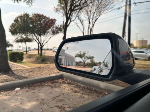 Used 2021 Ford Mustang Premium image 25