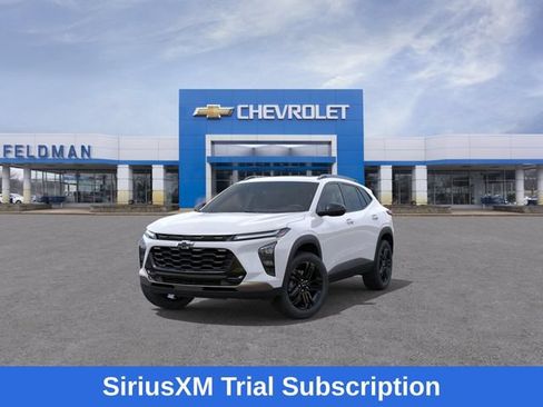 New 2026 Chevrolet Trax ACTIV w/ Sunroof Package FWD image 9